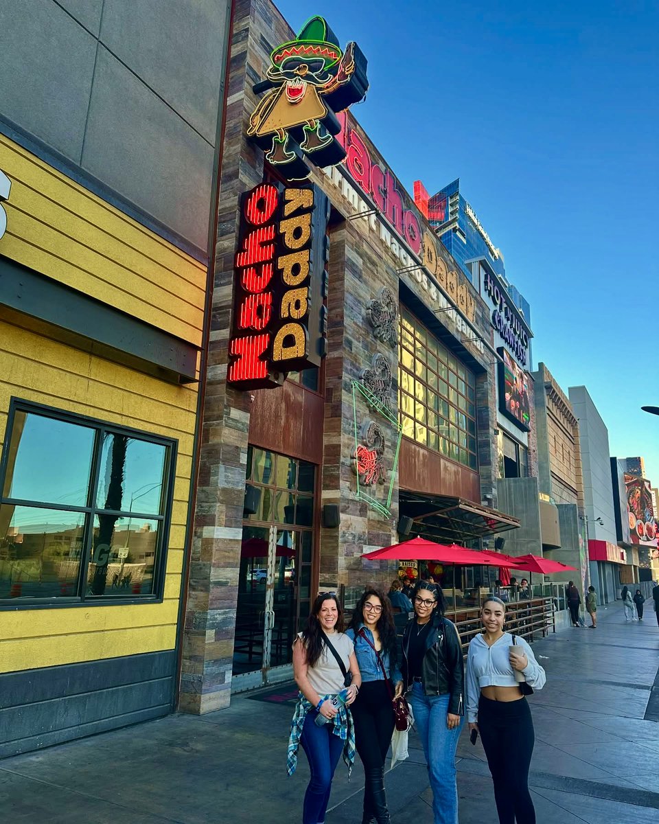 nachodaddylv's tweet photo. Girls just wanna have lunch... at Nacho Daddy! 💃✨ Nothing beats good food and great company. Tag your squad and make it a Nacho Daddy kind of day! 🌮💛

📸: Dawn S. https://t.co/t0ugaP38B9
