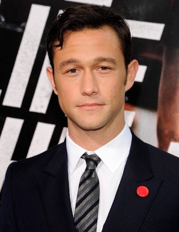 JuanC_Rdgz's tweet photo. 🎬 Happy Birthday Joseph Gordon-Levitt 🎂🎬
#JosephGordonLevitt #TheDarkKnightRises #JohnBlake #Looper #Joe #StarWarsTheLastJedi #SlowenLo #StarWars #HappyBirthdayJosephGordonLevitt https://t.co/n08vVnb9Iz