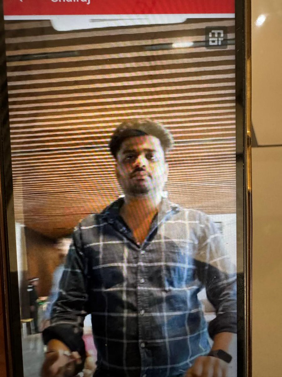 Vimala2222's tweet photo. 2 people from BAJAJ FINANCE come to my home and start abusing me and my family and say if I will do not pay they will beat me and force me to pay PLEASE TAKE ACTION Loan no: P577PDP9964484
@Bajaj_Finserv @Bajaj_Finance @RBI @RBIsays https://t.co/UJvFkirFwQ