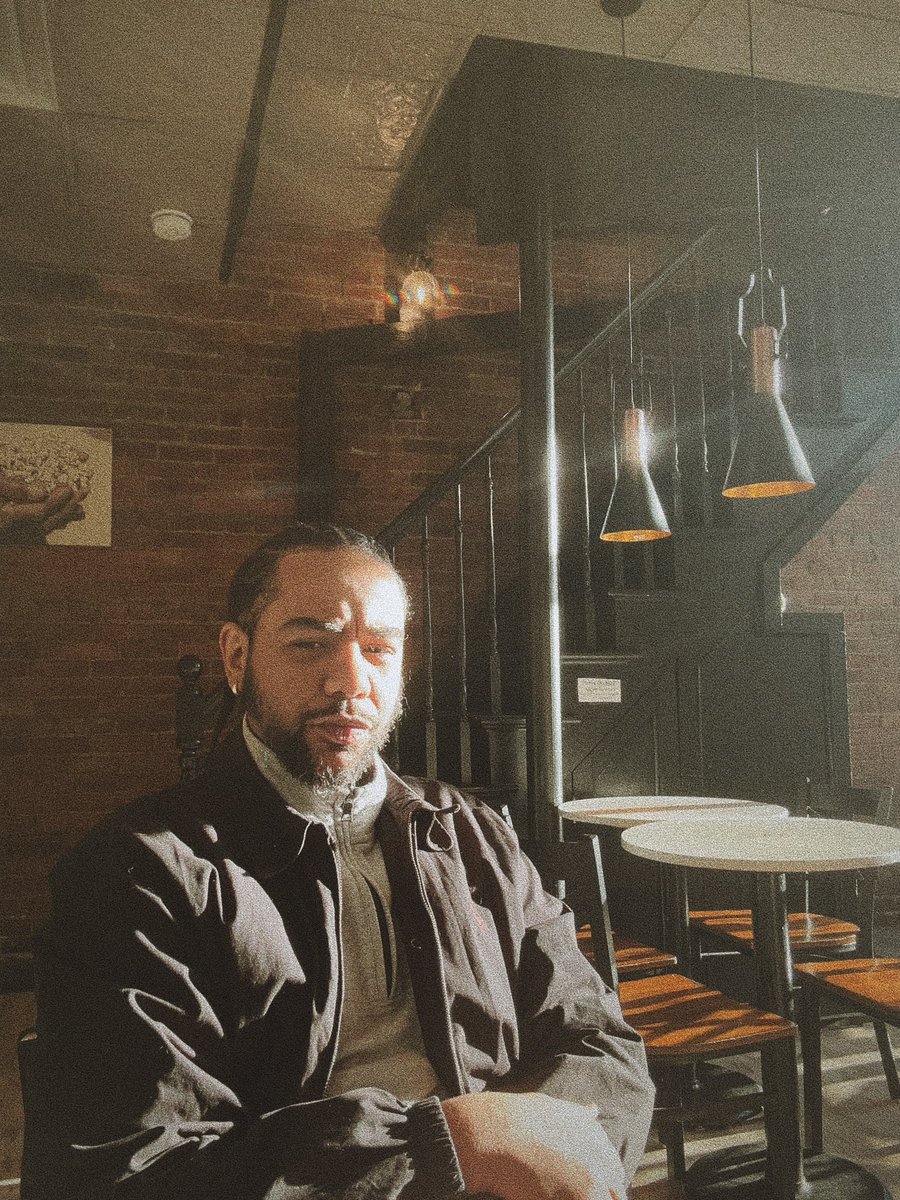 LISTENtoSIN's tweet photo. Rare Sighting https://t.co/TSuGBVD6M9