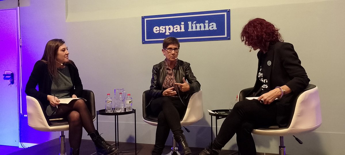 Su Moreno 🇵🇸 (@sucapellades) on Twitter photo Avui som a l' <a href="/espailinia/">Espai Línia</a> , a la presentació de l'informe del col·lectiu <a href="/onsonlesdones/">#onsónlesdones</a> que analitza la paritat en els espais d’opinió als mitjans de comunicació i que avui ha publicat <a href="/SentitCritic/">elcritic.cat</a>
Encara cal més presència de dones i més mirada transformadora! Bona feina! Avui som a l' <a href="/espailinia/">Espai Línia</a> , a la presentació de l'informe del col·lectiu <a href="/onsonlesdones/">#onsónlesdones</a> que analitza la paritat en els espais d’opinió als mitjans de comunicació i que avui ha publicat <a href="/SentitCritic/">elcritic.cat</a>
Encara cal més presència de dones i més mirada transformadora! Bona feina!