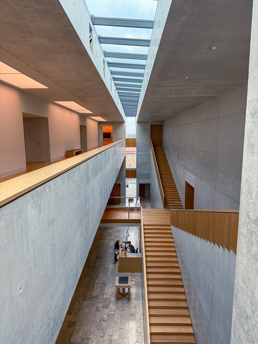 KarstenKoch's tweet photo. Museum Georg Schäfer ...
.
.
#museum #architecture #schweinfurt https://t.co/YcVfnie7WO