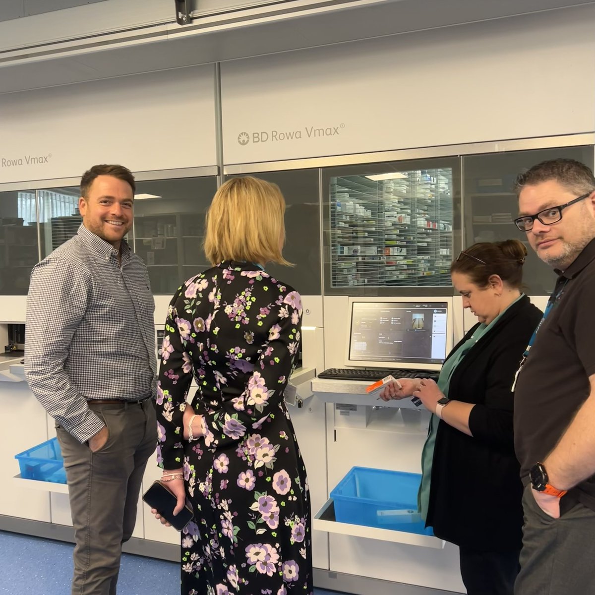 🚀 Great to see <a href="/sassijones/">KaileyBen-Sassi</a> &amp; Vaccine Programme Wales team in Wrexham for a solution focused discussion on logistics for implementing 25/26 season Central Procurement of Flu vaccines. Inspiring to see the collaborative spirit &amp; teamwork that emerged during COVID still thriving!💉