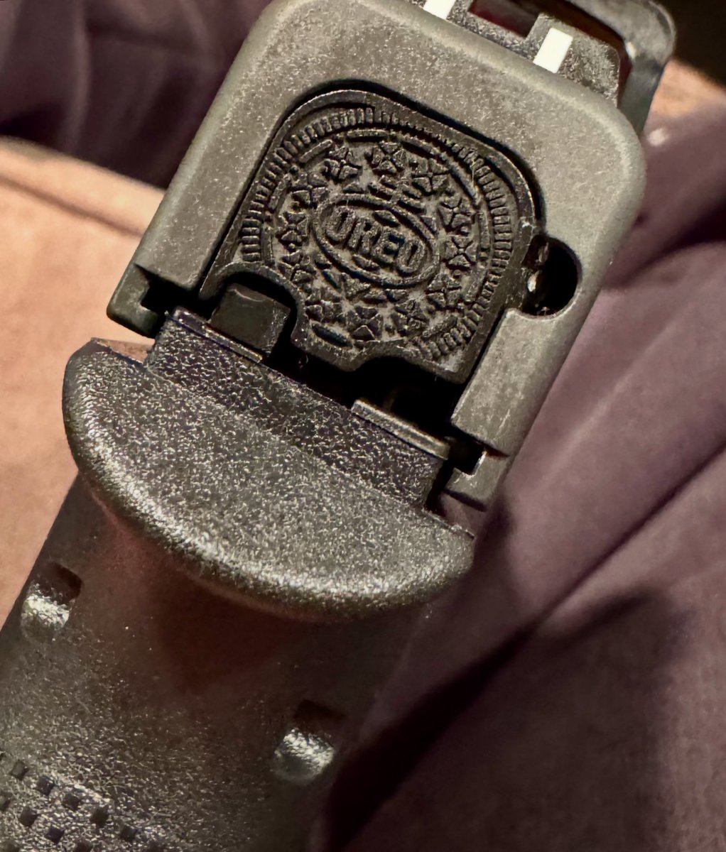 varsityfirearms's tweet photo. #oreo #varsityfirearms https://t.co/9gXzWGbAmJ