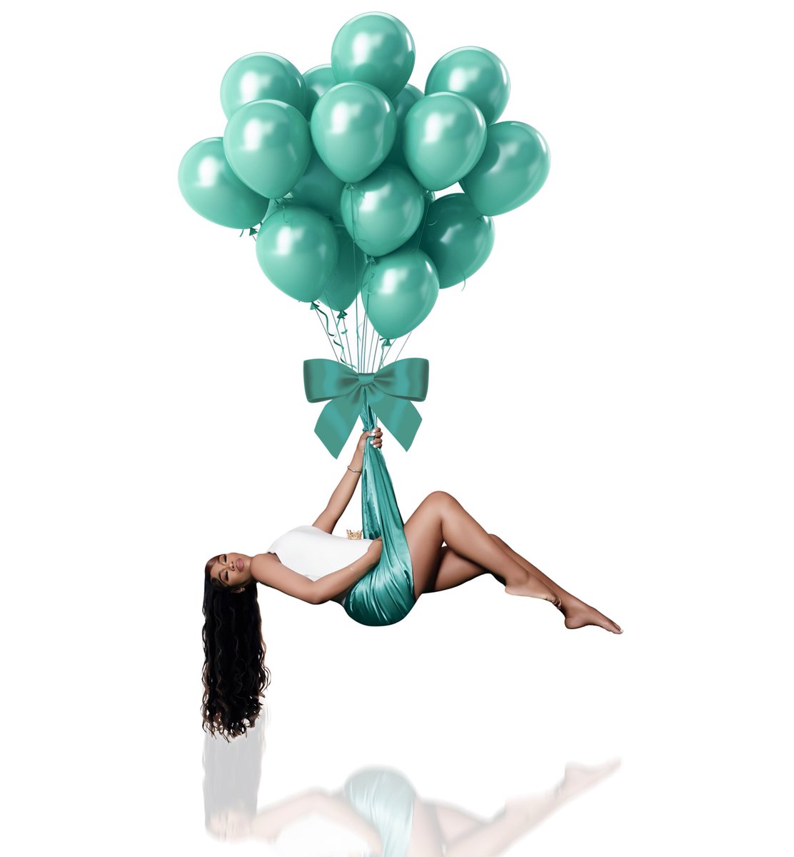 Bria_Lashell's tweet photo. Happy Birthday to me!🥹💕
I'm a movement by myself.....
but already this gift growing inside of me has made me better! I thank God to make it to year 27! May this year come with love, success, purpose &amp; bliss! https://t.co/LSAr2XPKlP