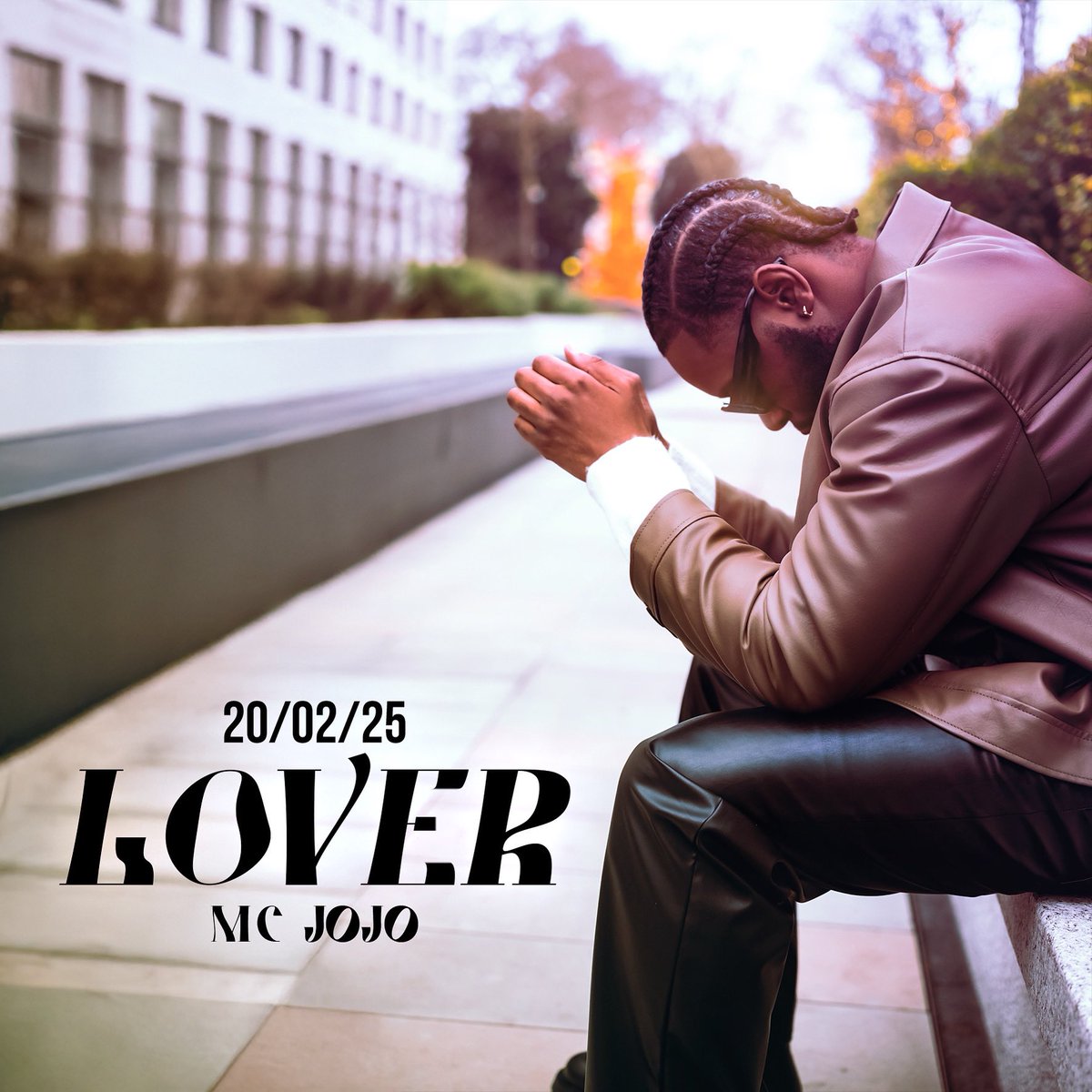 It’s official Lover Audio, Out this Thursday ! #Lover #INSIDEEE