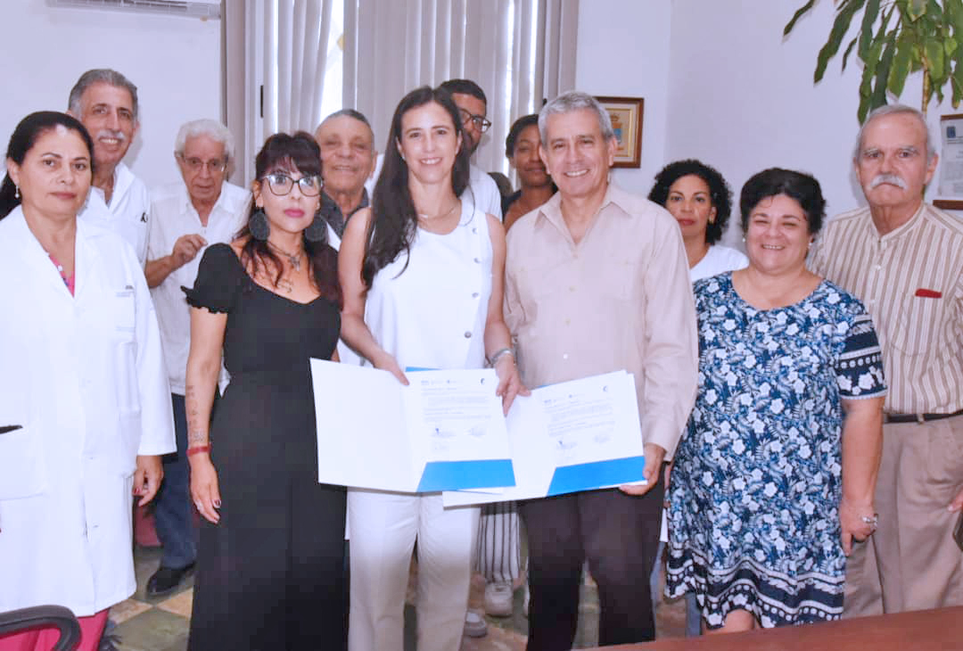 ABENinforma's tweet photo. En un acto protocolar realizado en la ciudad de La Habana, la #ABEN dependiente del #MHE y el Centro de Isótopos (CENTIS) de Cuba firmaron un convenio marco de investigación científica con el objetivo de fortalecer el desarrollo tecnológico
Lee la nota 👇
https://t.co/G8hVlSH2G1 https://t.co/XWH5mjLfbb