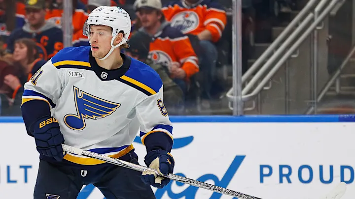 STLBluesMuse's tweet image. Dylan Holloway since Jim Montgomery was hired:

— 34 Games Played
— 12 Goals
— 20 Assists
— 32 Points
— +6 Plus/Minus

He has the second most points in the span of all players 23 &amp;amp; younger