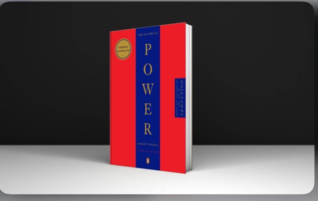 2月17日は年の48日目です。48は「下位の州」に関連付けられています。
このマトリックスでは、それは犯罪と関連付けられています。『48 Laws of Power(権力の48の法則)』の中で、著者ロバート・グリーンは、相手を誘惑し、魅了し