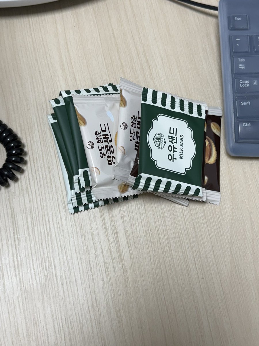 거인의어깨 tweet media