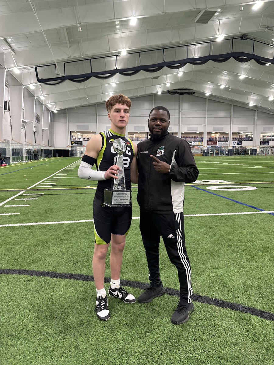 The_Tbuttles1's tweet image. PA Elite 18u Champs! Appreciate @GregCTC585 for giving me the opportunity to come play both QB and Safety for @CTC4CHANGE #AGTG #BREEDOF1 @EdOBrienCFB @ChadSimmons_ @RivalsFriedman @TomLoy247 @samspiegs @adamgorney @BrianDohn247 @PRZCaleb