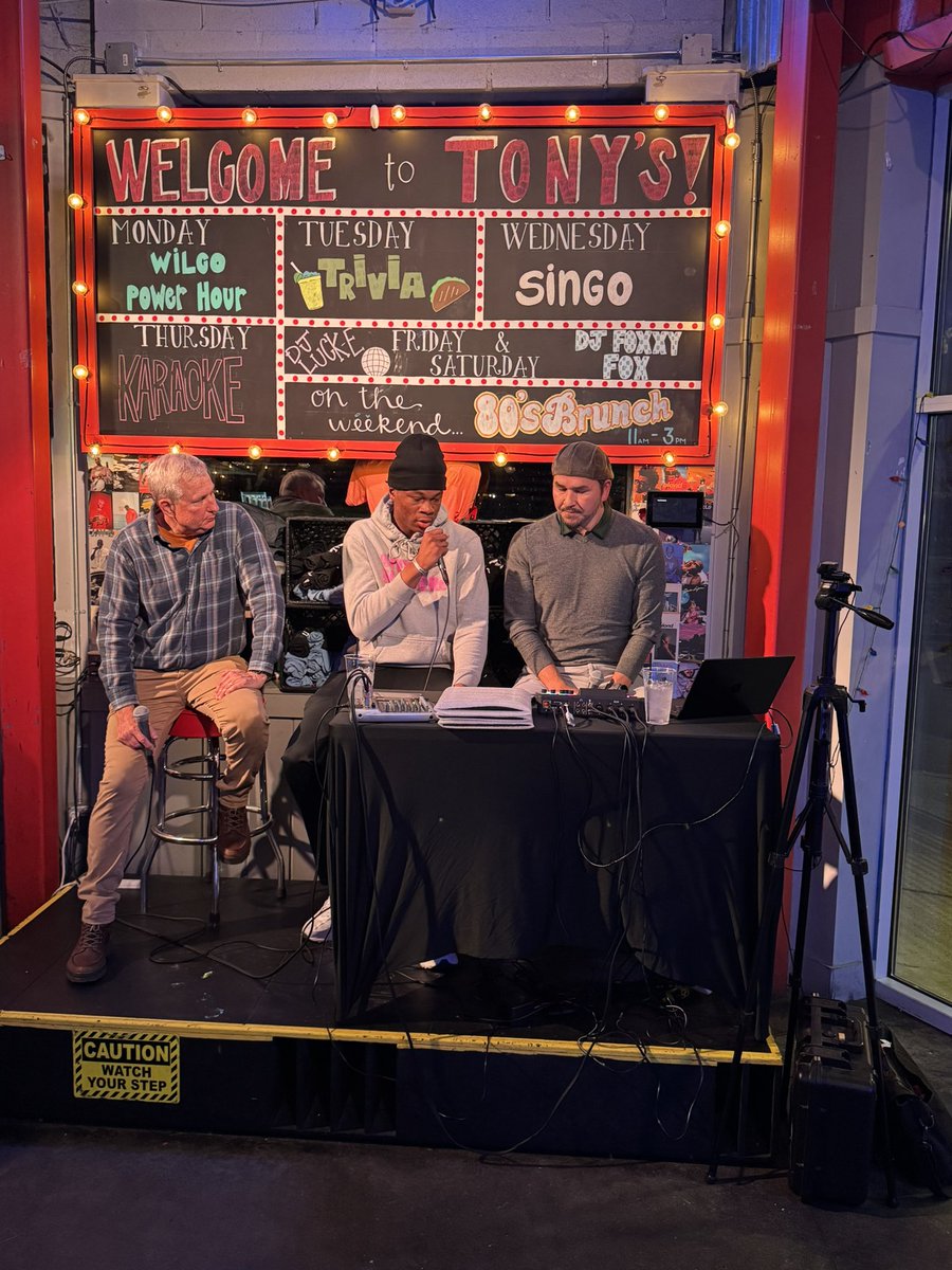 Franklin Basketball (@wcsfhshoops) on Twitter photo #WillCoPowerHour at <a href="/tonyseatdrink/">Tonyseatanddrink</a>!
Coach Tigert discussing our Quarterfinal matchup vs a tough, gritty & well coached Ravenwood team (Fri 2/21)
Congrats <a href="/ImChristianB21/">Christian Brown</a> on being recognized as the 1st 2x Gateway Tire Athlete of the Week!
#TheFlagship ⚓️🏀
#DontGiveUpTheShip #WillCoPowerHour at <a href="/tonyseatdrink/">Tonyseatanddrink</a>!
Coach Tigert discussing our Quarterfinal matchup vs a tough, gritty & well coached Ravenwood team (Fri 2/21)
Congrats <a href="/ImChristianB21/">Christian Brown</a> on being recognized as the 1st 2x Gateway Tire Athlete of the Week!
#TheFlagship ⚓️🏀
#DontGiveUpTheShip