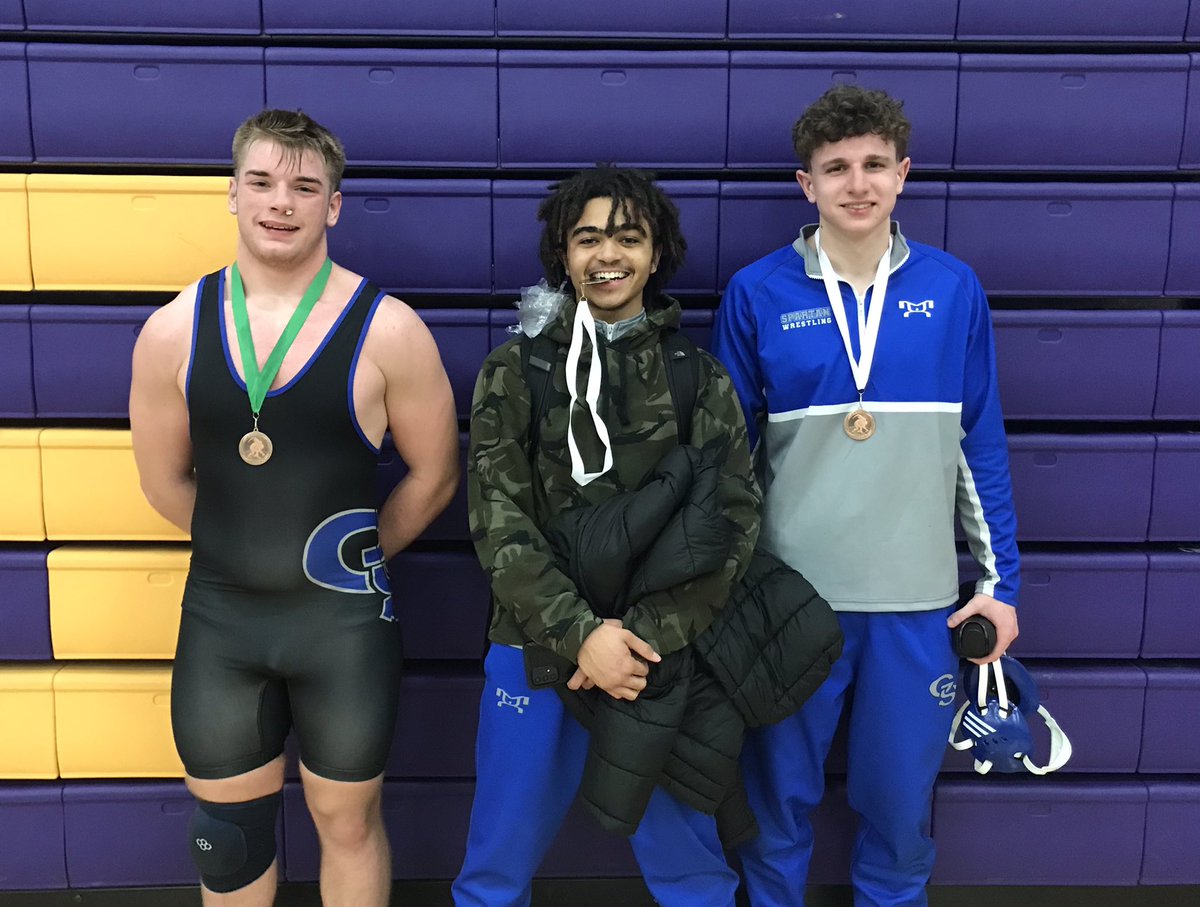 Congratulations to our LL League JV Tournament medalists:

Justin Eberly- 3rd place 160lbs. 4wins
Finished the season 21-8 in JV matches!

Sincere Espada- 3rd place 139lbs. 3 wins

Ryan Miller- 4th place 215lbs. 4 wins
Finished the season 17-5 in JV matches!