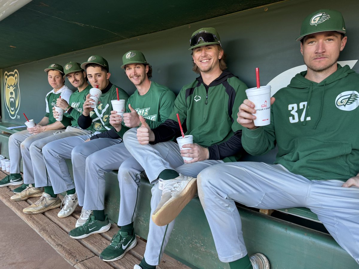 GGC Baseball (@ggc_baseball) on Twitter photo 🧹 SWEEP SHAKES | Episode 2 🍨
A tradition since 2020 - Sweep the weekend = Shakes for the team!
S/O to our local <a href="/SteaknShake/">Steak 'n Shake</a> for A++ customer service & support of our program!
#GrizGangGGC 🧹 SWEEP SHAKES | Episode 2 🍨
A tradition since 2020 - Sweep the weekend = Shakes for the team!
S/O to our local <a href="/SteaknShake/">Steak 'n Shake</a> for A++ customer service & support of our program!
#GrizGangGGC
