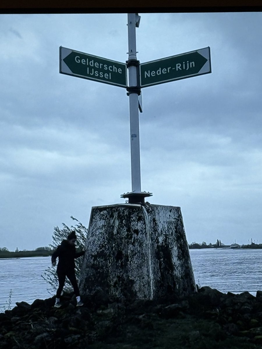 sjakelmuch's tweet image. Breaking news! Middelpunt van het Pieterpad is schijnbaar verplaatst…….#huntedvips #hunted #huntednl