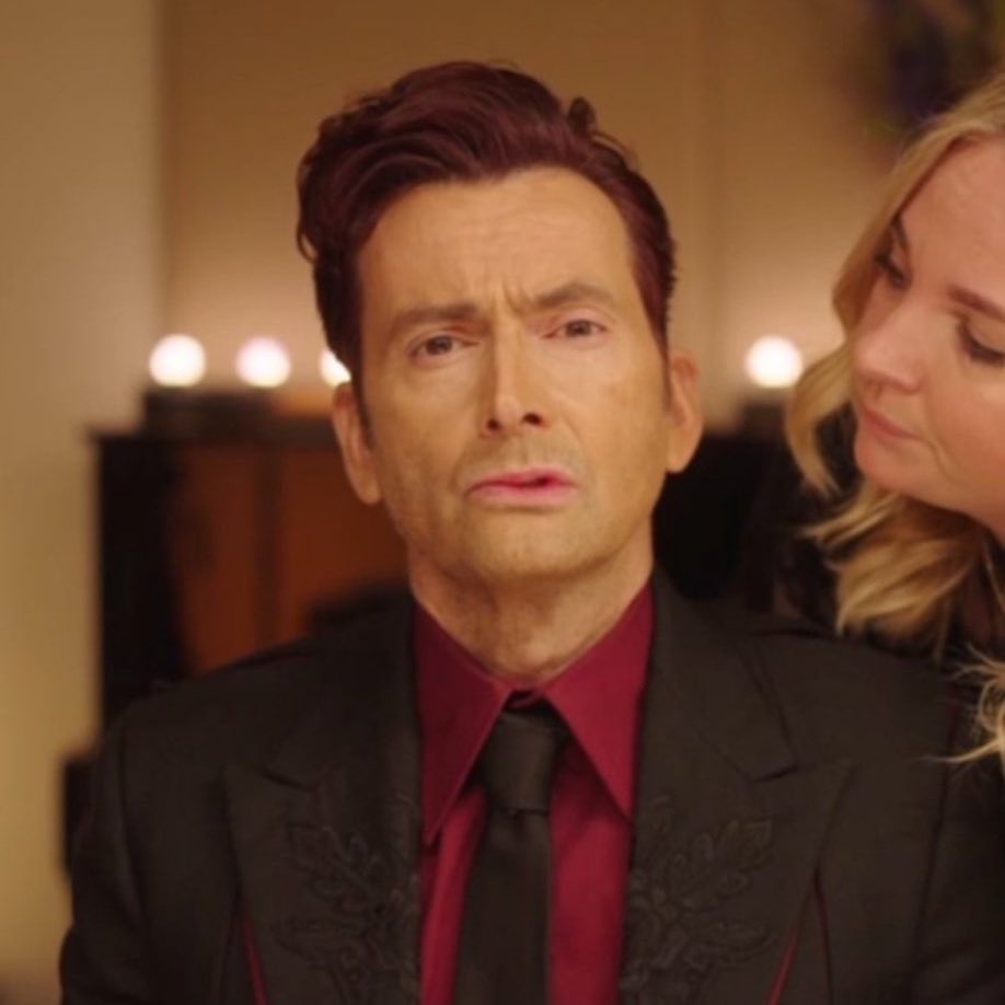 Before                                                   After 
Aziraphale                                Aziraphale 
left me                                              left me