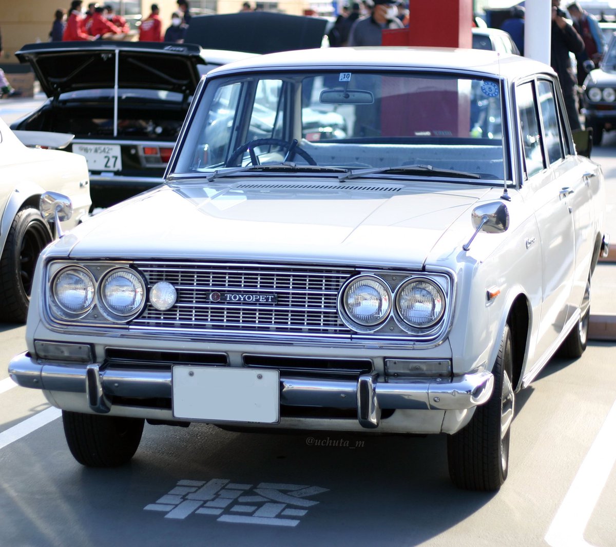 uchuta_m's tweet photo. おはようございます(^○^)
本日もヨロシクで〜す(^^)☀️☁️
#ToyotaTuesday #Toyopet #Corona #RT40
#北本ヘイワールド 2022.12.11 https://t.co/gLw9NrDYHU