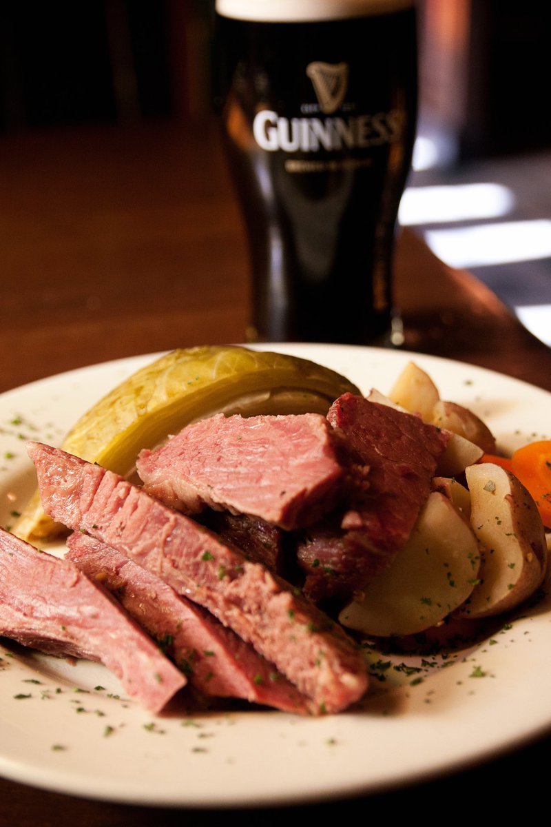 Happy St. Practice Day! We are a month away from the big day, so let’s start the celebration with Irish fare, perfect pints, and music by @keltickudzu ☘️