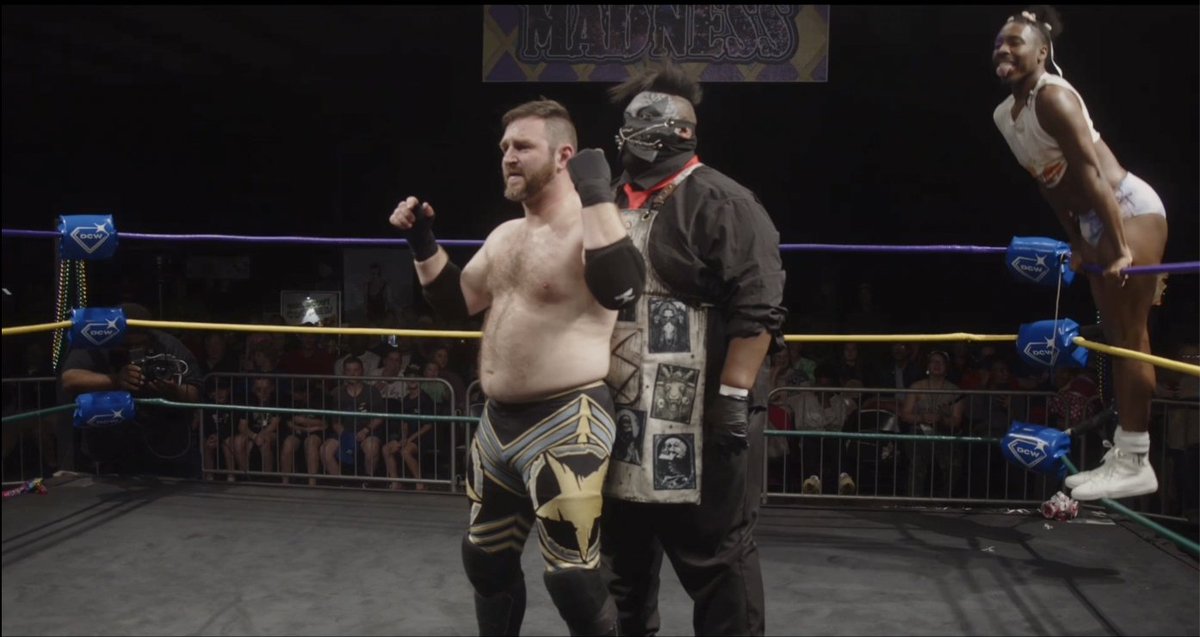 Don't turn around, Buzzsaw...

See what happens next by purchasing the replay of DCW: Mardi Gras Madness and let the good times roll!

Watch below:

apexmedia.uscreen.io/programs/mardi…