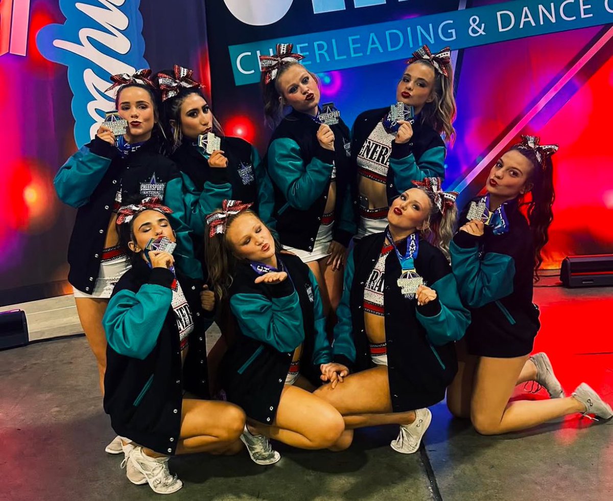 MlDNIGHTBABS's tweet image. genlanta was real