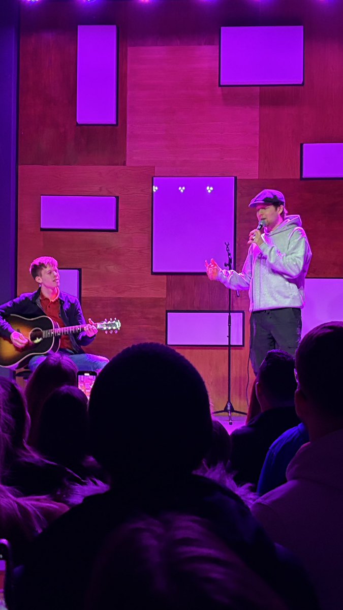 Guest guitarist Rowan playing when we were hollogans with <a href="/LouisDunford/">Louis Dunford</a>