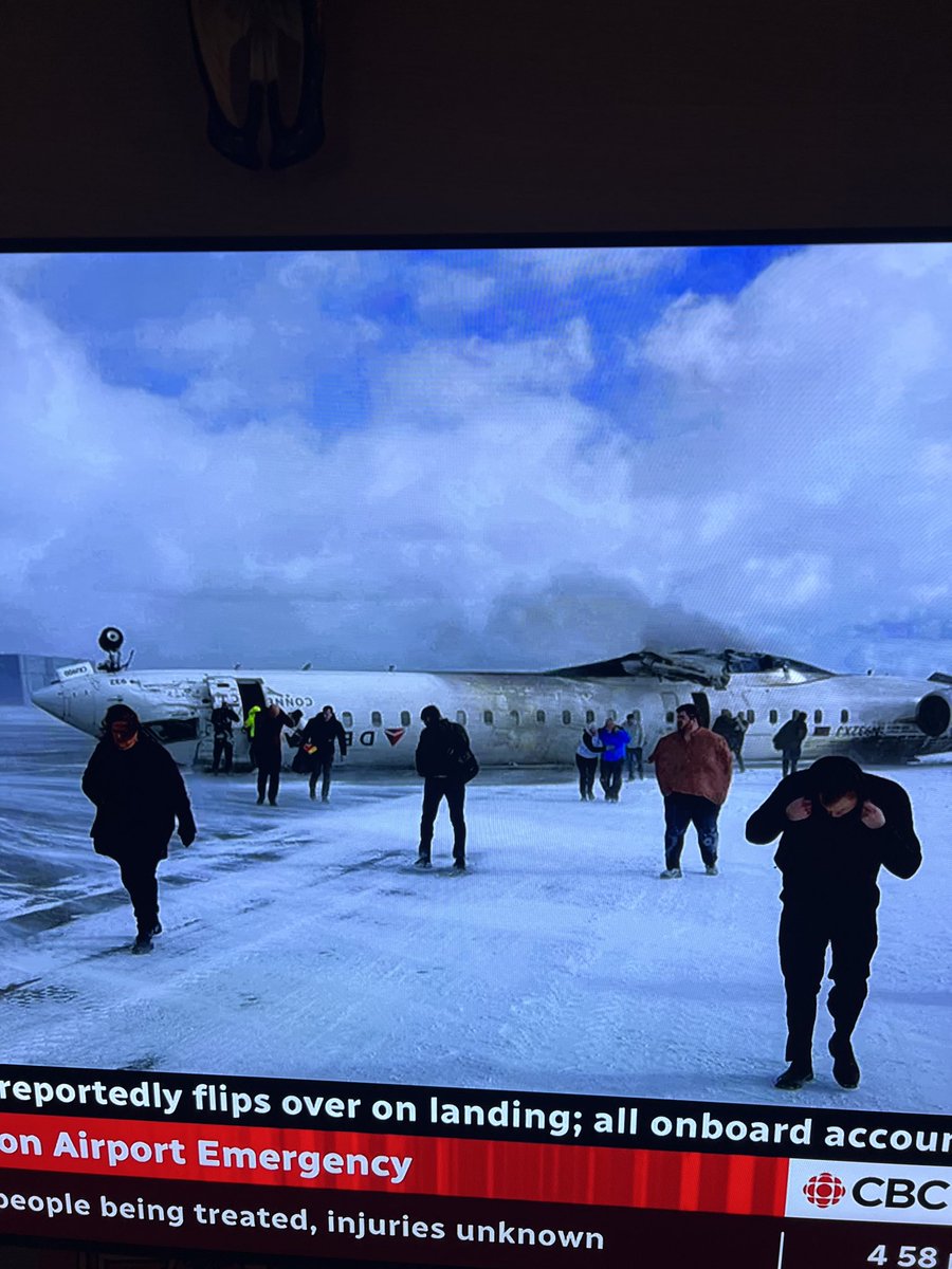 IErego's tweet image. Glad everyone is accounted for,hope they are all well. ⁦@TorontoPearson⁩