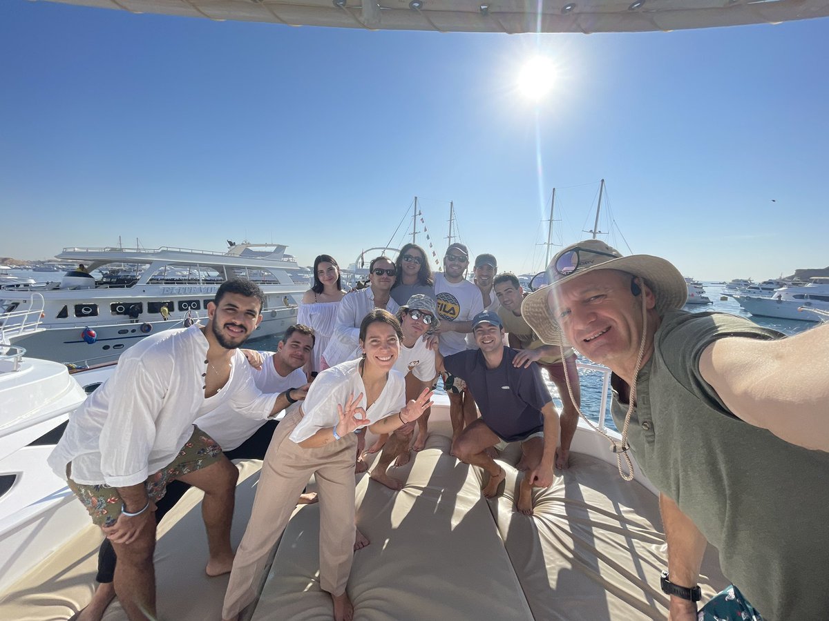 swingiton's tweet photo. Going diving to the Red Sea con gente top 🙌🏼 Viajes para siempre 🐡💙🐡

#moonchaser #bebrave #diving #buceo #redsea #siempre #always #gracias #nofear #nevergiveup #marrojo #SharmElSheij #rebirth #conunasonrisaenelalma #nottodaybut88 https://t.co/PmS0BjRBsG