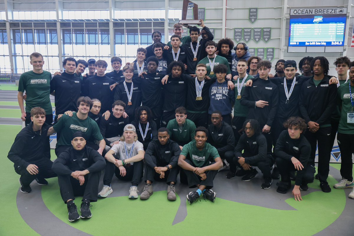 Second place for the men at the 2025 NEC Indoor Championships 🥈

#LetsFly | #NECTrack
