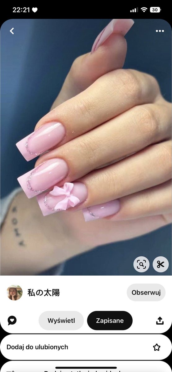 drevzix's tweet image. ej laski czy takie ozdoby na paznokciach mocno przeszkadzają w życiu codziennym w sensie np haczą o coś, o włosy itd? #tweetme