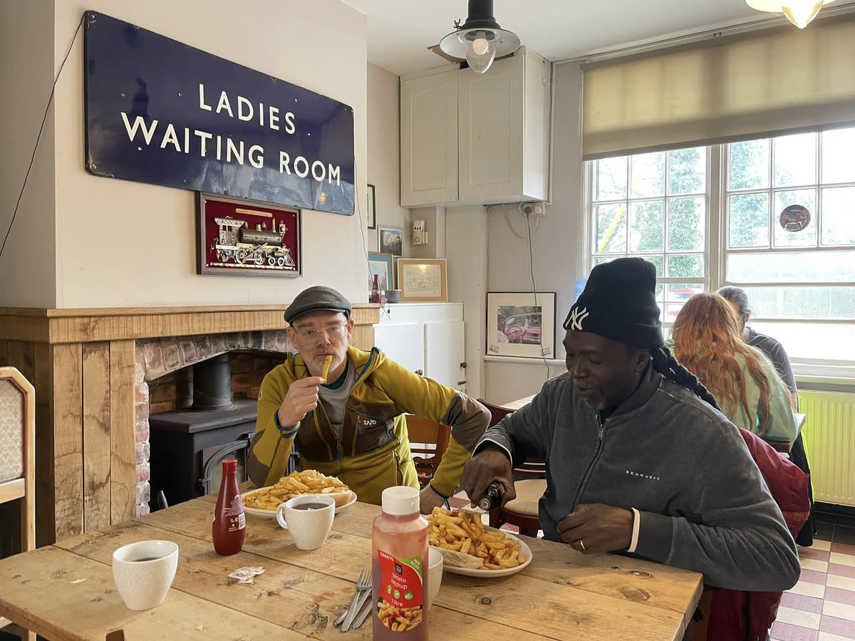 Fielding Hope tweet media