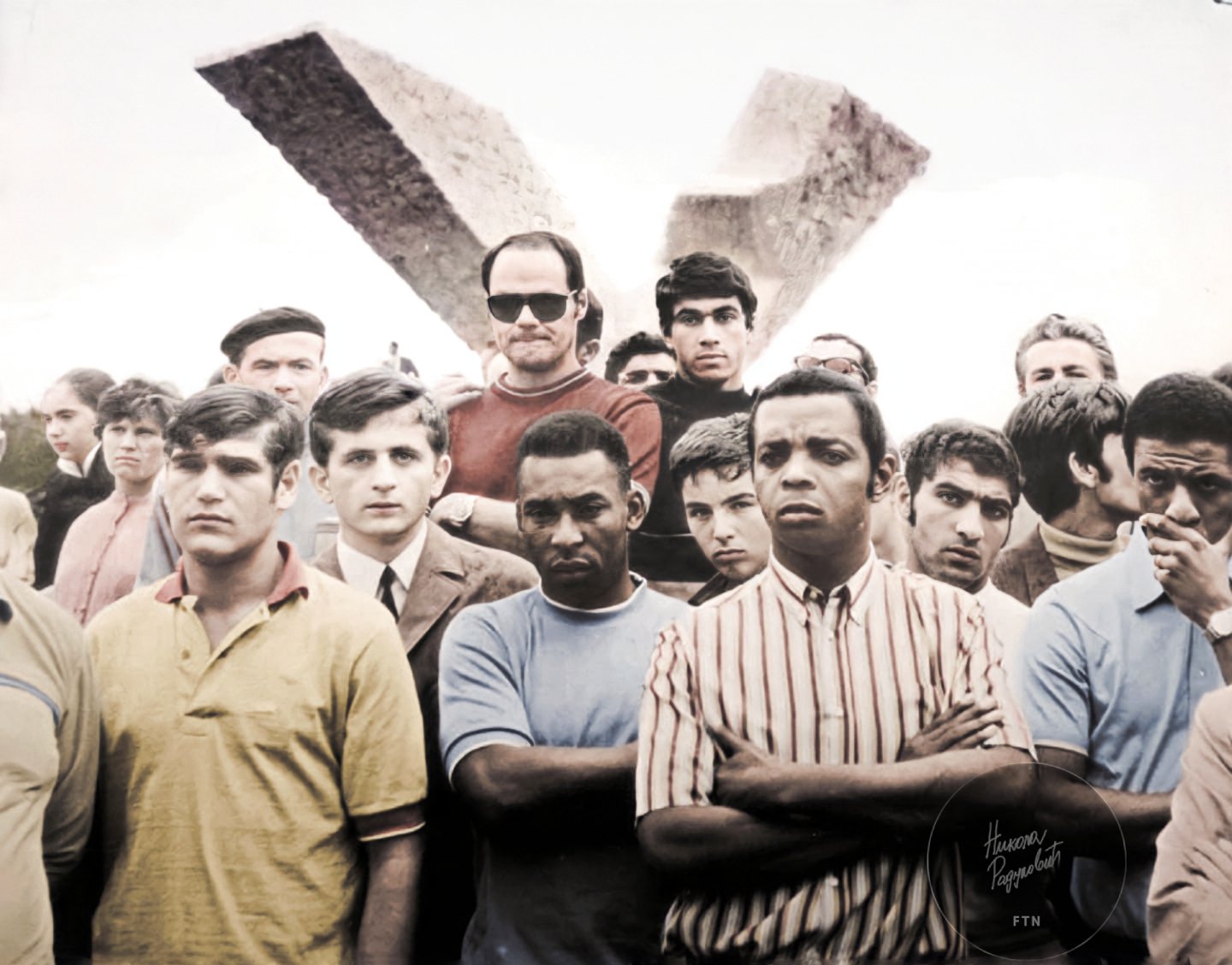 GkBRY48WEAAtmjH?format=jpg&name=large