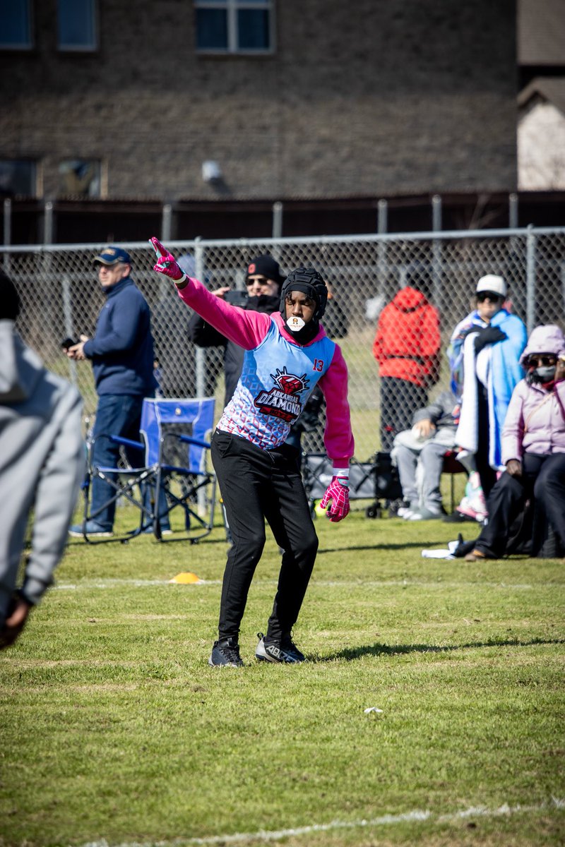 had a good time in fort worth glad i was able to enjoy this time with my guys love yall
<a href="/Diamondboyz7v7/">ArkDiamondBoyz7v7</a> <a href="/coltonedwardsFB/">Colton Edwards</a> <a href="/SHBearsFB/">Sylvan Hills Football</a> <a href="/CoachBHood/">Braden Hood</a>