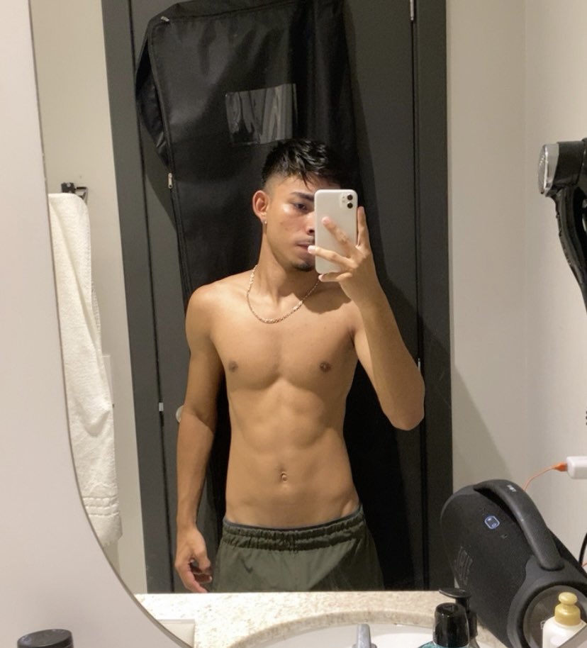 gusttavo_cg's tweet photo. chudai 💦 https://t.co/QCbHOSBwB7