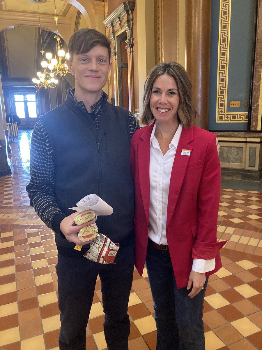 efreidel's tweet photo. Thanks for your time today @RobSandIA listening to the issues impacting occupational therapists. Also sorry for being such a fan girl…  ☺️ https://t.co/OYYmfrTEqW