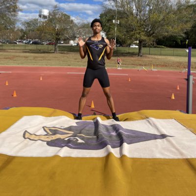 Ethan Isom (@ethanisom2) on Twitter photo #NewProfilePic #NewProfilePic