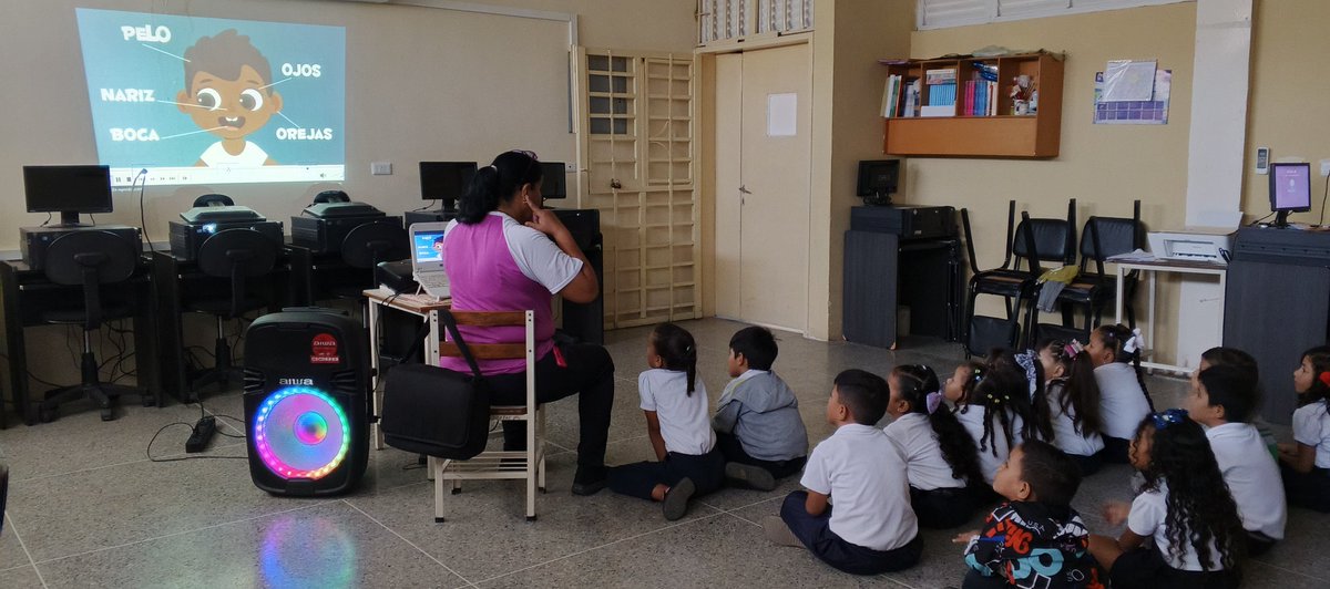 #17Feb | El Cuerpo Humano 🧍🏾‍♀️🧍🏼‍♂️lo importante y  fundamental lo que es explorar el mundo del cuerpo humano, 
desarrollando las habilidades motoras y sociales, dirigido a 1er grado "B" en el <a href="/CbitSofiadeH/">CbitSofiadeHurtado Soy @FundabitAragua</a>

#SomosFundabit #FundabitAragua #CBIT #tecnologíaseducativas
