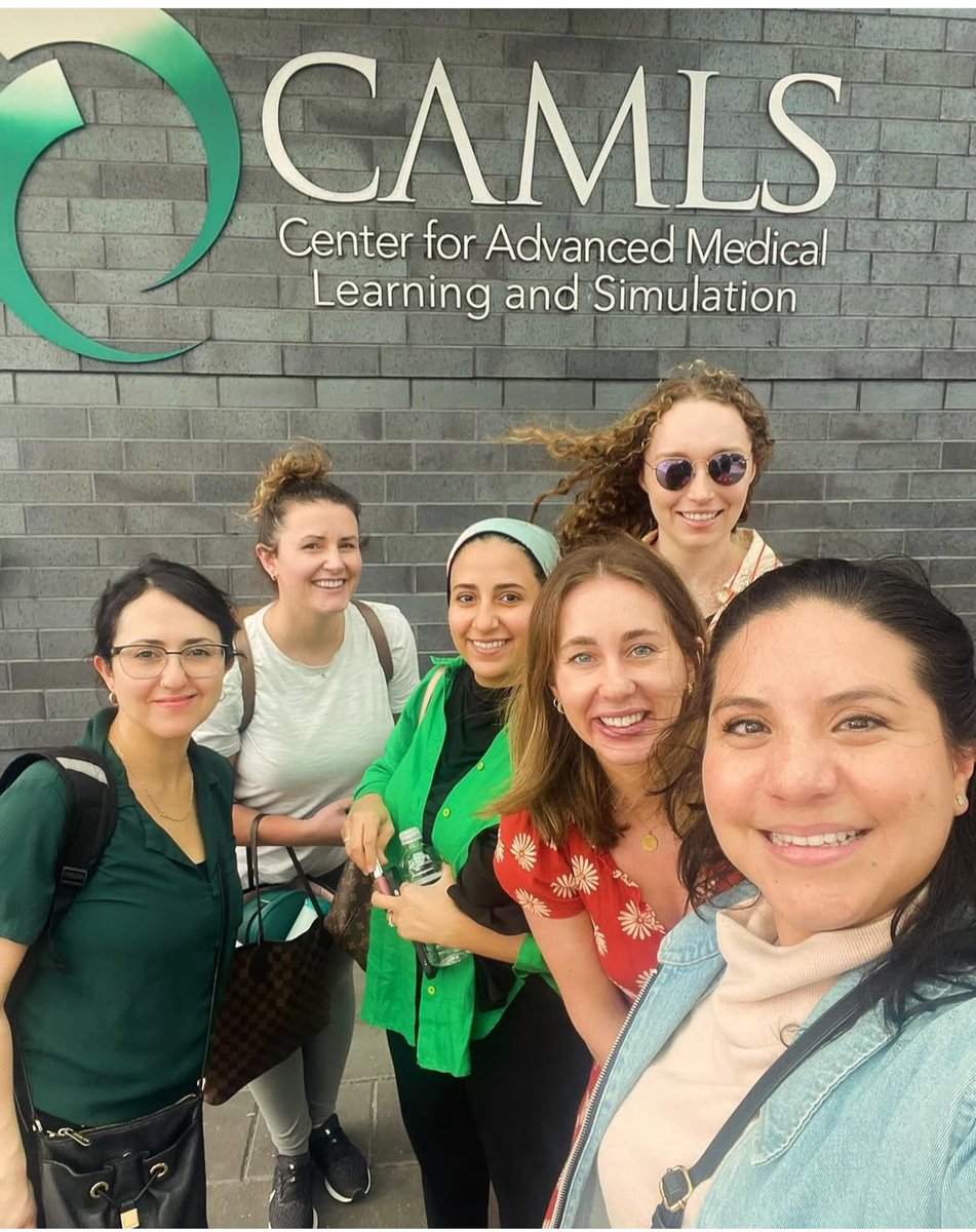 Canadian fellows at the AUGS fellows hands-on cadaveric course in Tampa, Florida!! ❤️🇨🇦🇺🇸
<a href="/urogynsociety/">AUGS</a>