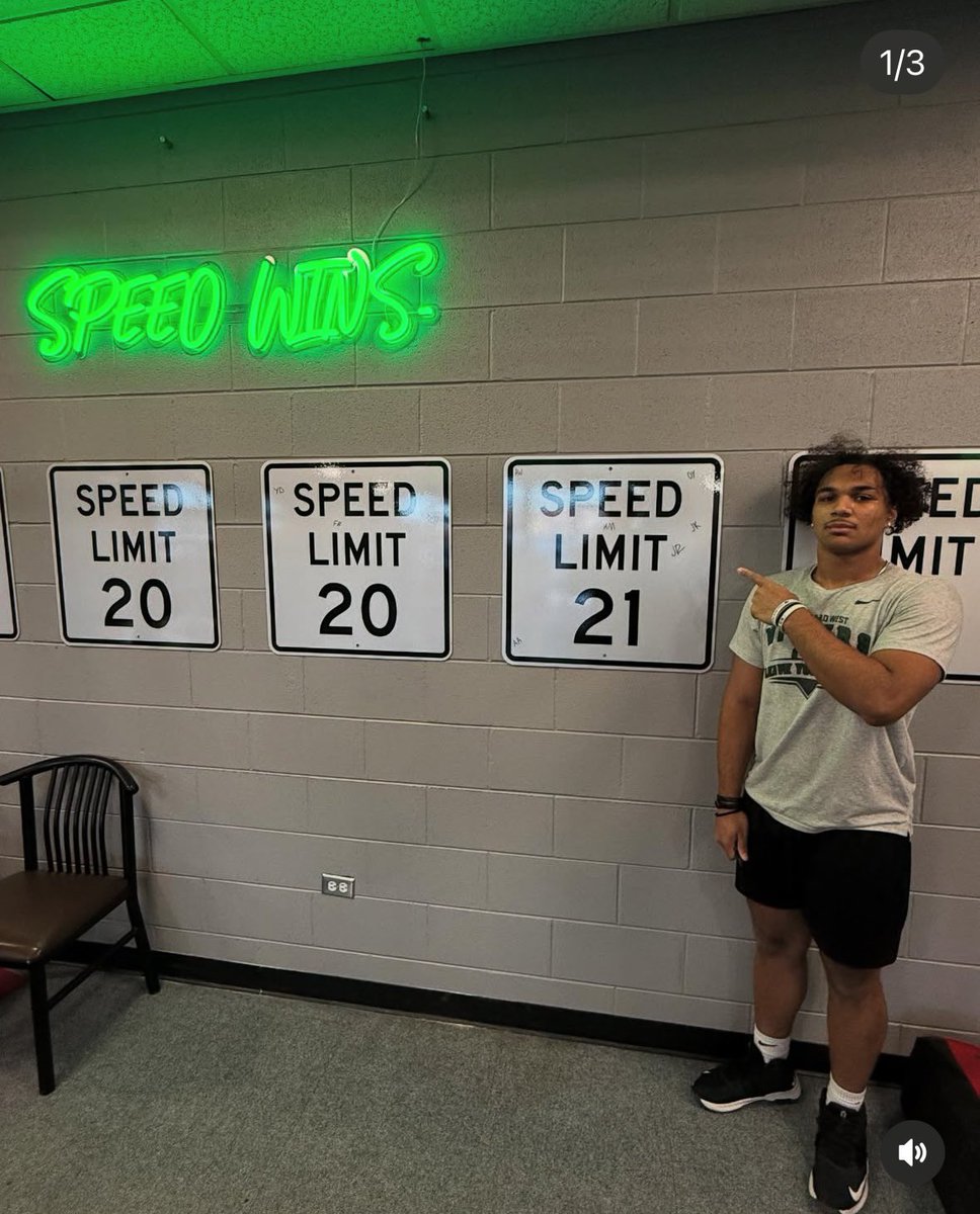 Jayden Daniel tweet media