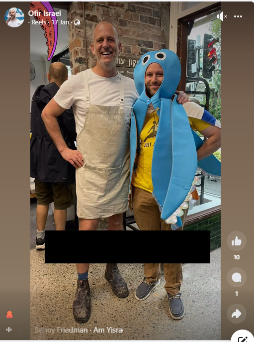 Longfordslasher's tweet photo. @Jansant @ABCaustralia Guess who's best buddies with the Jewish cafe owner on the 7.30 report, Ofir Birenbaum, who went to an Inner west cafe to try to fabricate an antisemitic incident last week. @ABCmediawatch https://t.co/M8Z89HPr6B