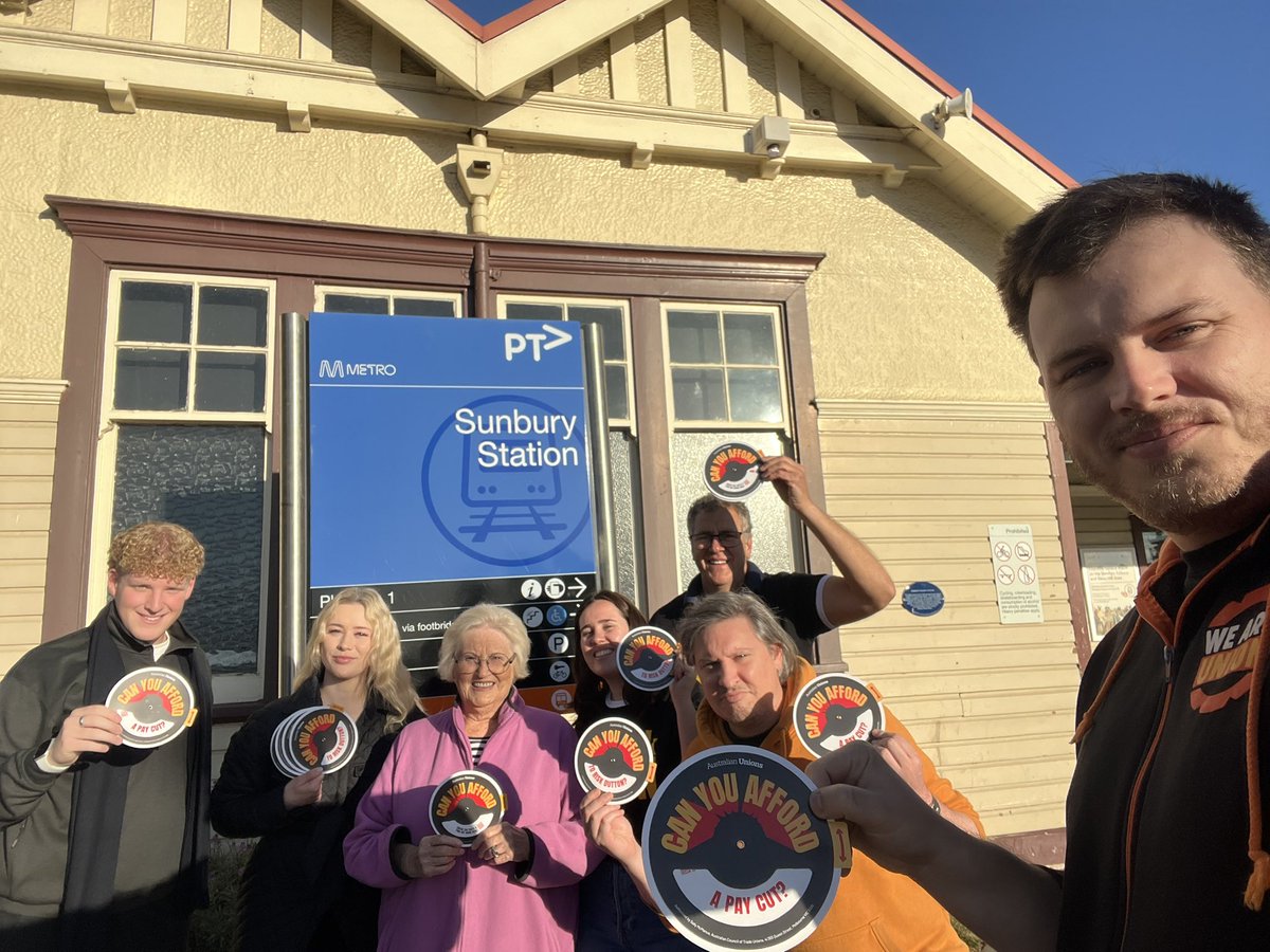 Ted Sussex tweet media