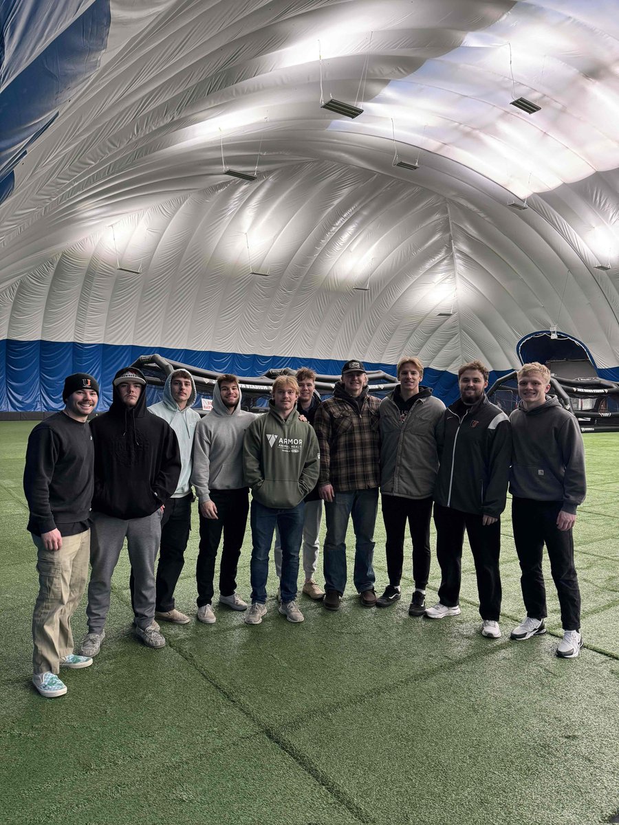 Team Pellaton with the service project of the day!

Turf is down at TRAC!

Let's gooooooooooo 

#JimmiePride #ChopAndCarry