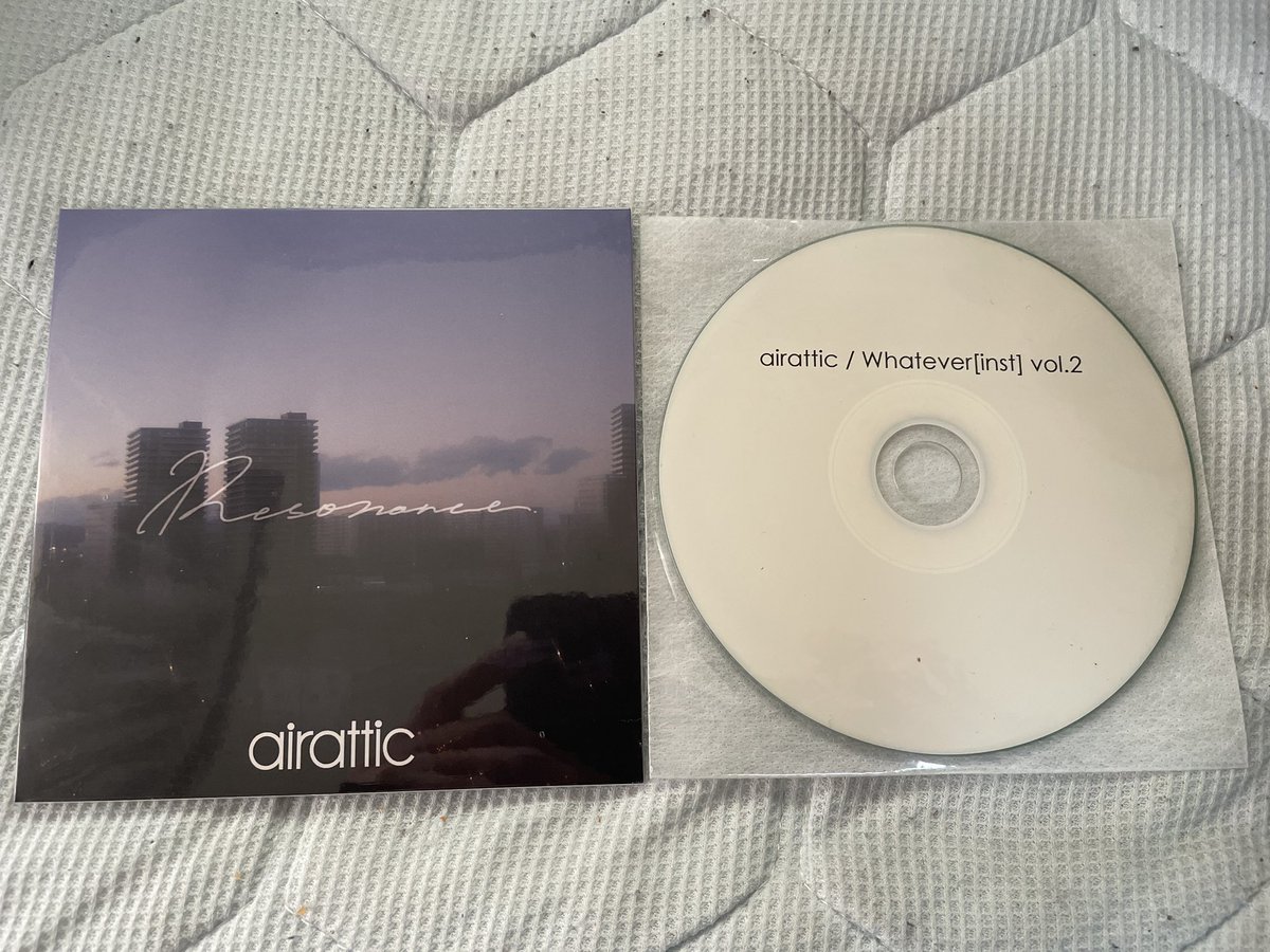 airattic 3rd EP"Resonance"をフラゲ！
"Whatever(inst) vol.2"も付いてた、ラッキー♫

これから聴き込みます！