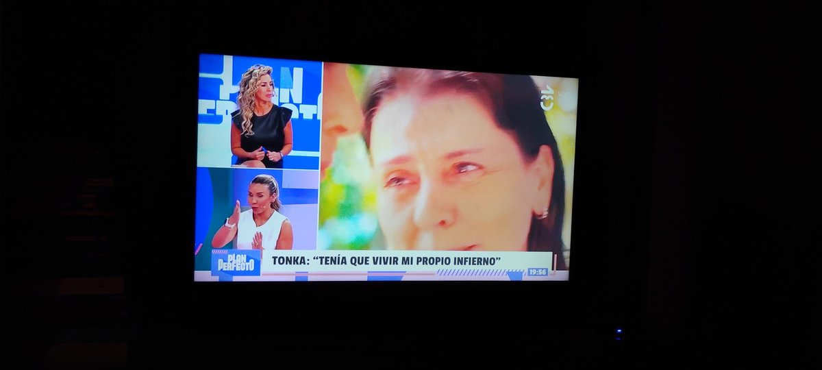 Cómo es posible que avalen y le den pantalla a una persona que es delincuente? #PlanPerfecto <a href="/chilevision/">Chilevisión</a> 
Todo delito se debe pagar!