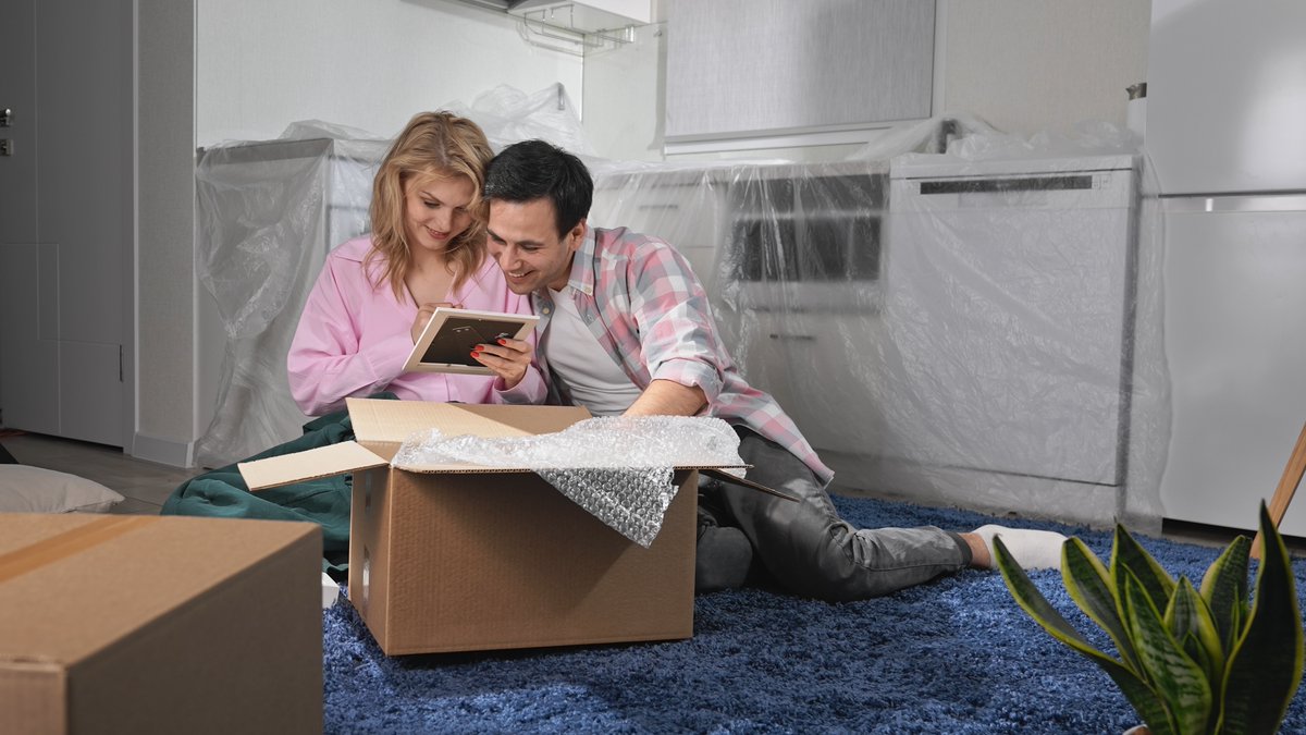 tsmithagent's tweet image. 🏡 Starting a new chapter with a new home? We love seeing homeowners achieve their dreams, but life is unpredictable. Stay prepared for the unexpected with the right coverage! 🛡️

📲 Call 269-213-8275 today!

#HomeInsurance #StayProtected #NewHomeNewChapter