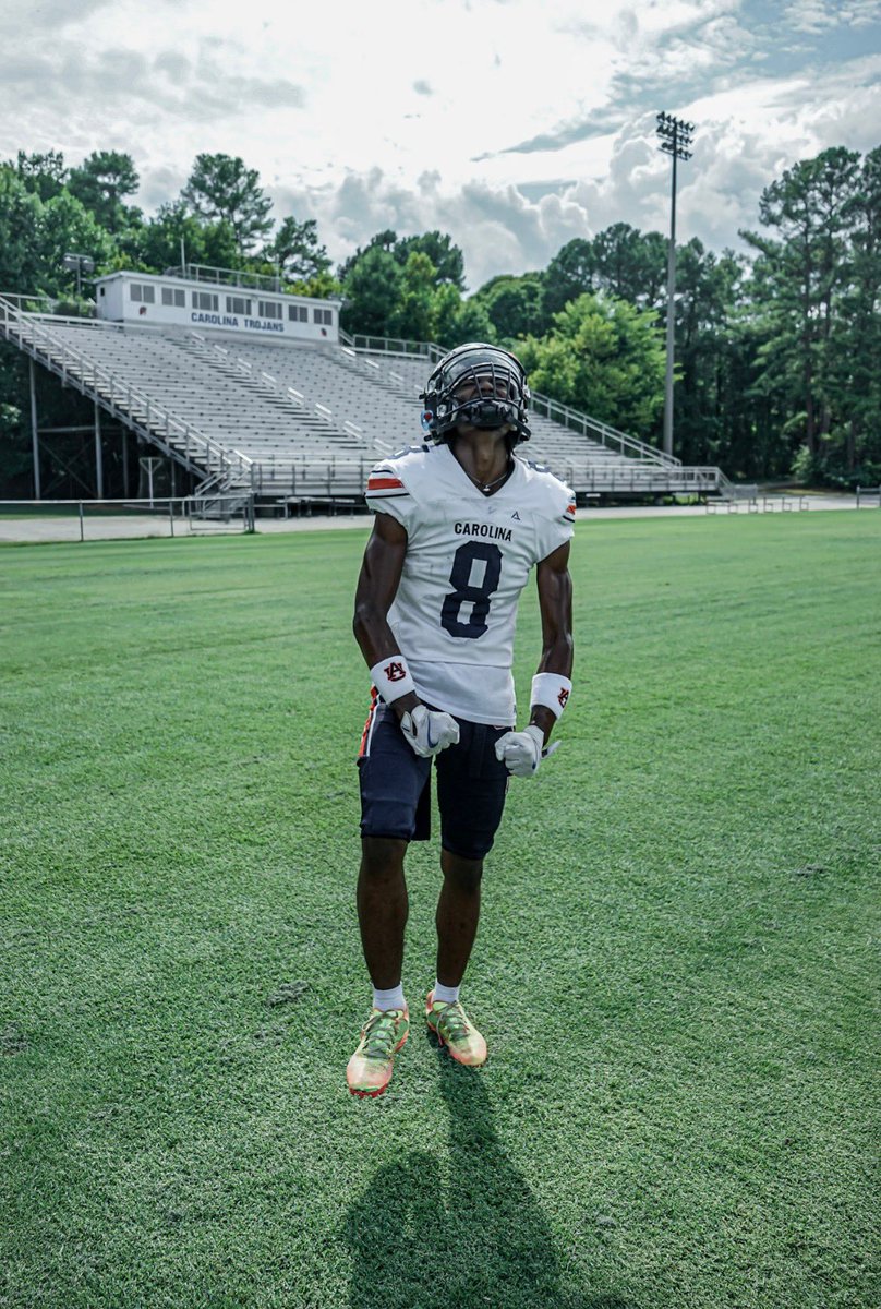 Ja'Sean Bowens (@ja_bowens) on Twitter photo Looking for a Home 🏡
Jasean (SHIFTY) Bowens
Qb/ATH/DB
FAST✅
Quick Twitch✅
Co/25
4.540 time⚡️
5,10 160lbs
Greenville Sc
Carolina Highschool
(864) 844-2909
<a href="/A_Tucker11/">Alan tucker</a> <a href="/coachmaiuri/">Ryan Maiuri</a> <a href="/Coach_CEdwards/">Coach Edwards</a> <a href="/Coachcalexander/">Charles Alexander</a> <a href="/RecruitGeorgia/">Recruit Georgia</a> @Coach_HBraga
hudl.com/v/2QQwKE Looking for a Home 🏡
Jasean (SHIFTY) Bowens
Qb/ATH/DB
FAST✅
Quick Twitch✅
Co/25
4.540 time⚡️
5,10 160lbs
Greenville Sc
Carolina Highschool
(864) 844-2909
<a href="/A_Tucker11/">Alan tucker</a> <a href="/coachmaiuri/">Ryan Maiuri</a> <a href="/Coach_CEdwards/">Coach Edwards</a> <a href="/Coachcalexander/">Charles Alexander</a> <a href="/RecruitGeorgia/">Recruit Georgia</a> @Coach_HBraga
hudl.com/v/2QQwKE