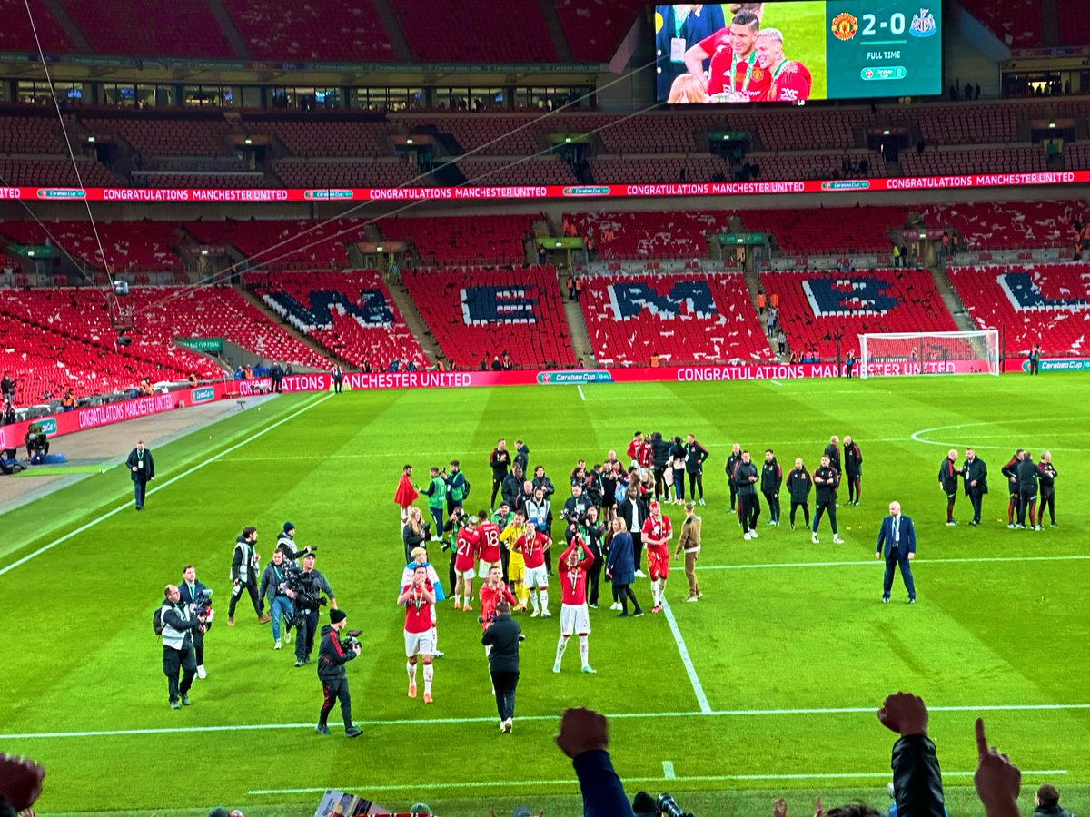 henrymufchk's tweet photo. Throwback to the best February of my life… Barca away, United lifting a trophy

Now? Rock bottom🤦🏻‍♂️ https://t.co/LFheDxIHQ8