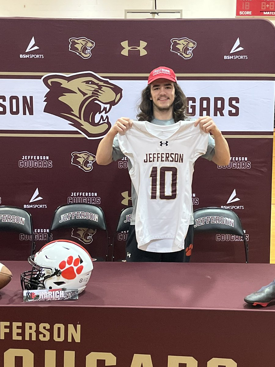 Dylanharich3's tweet image. I am more than excited to announce I’m officially signed to @FrostburgFB