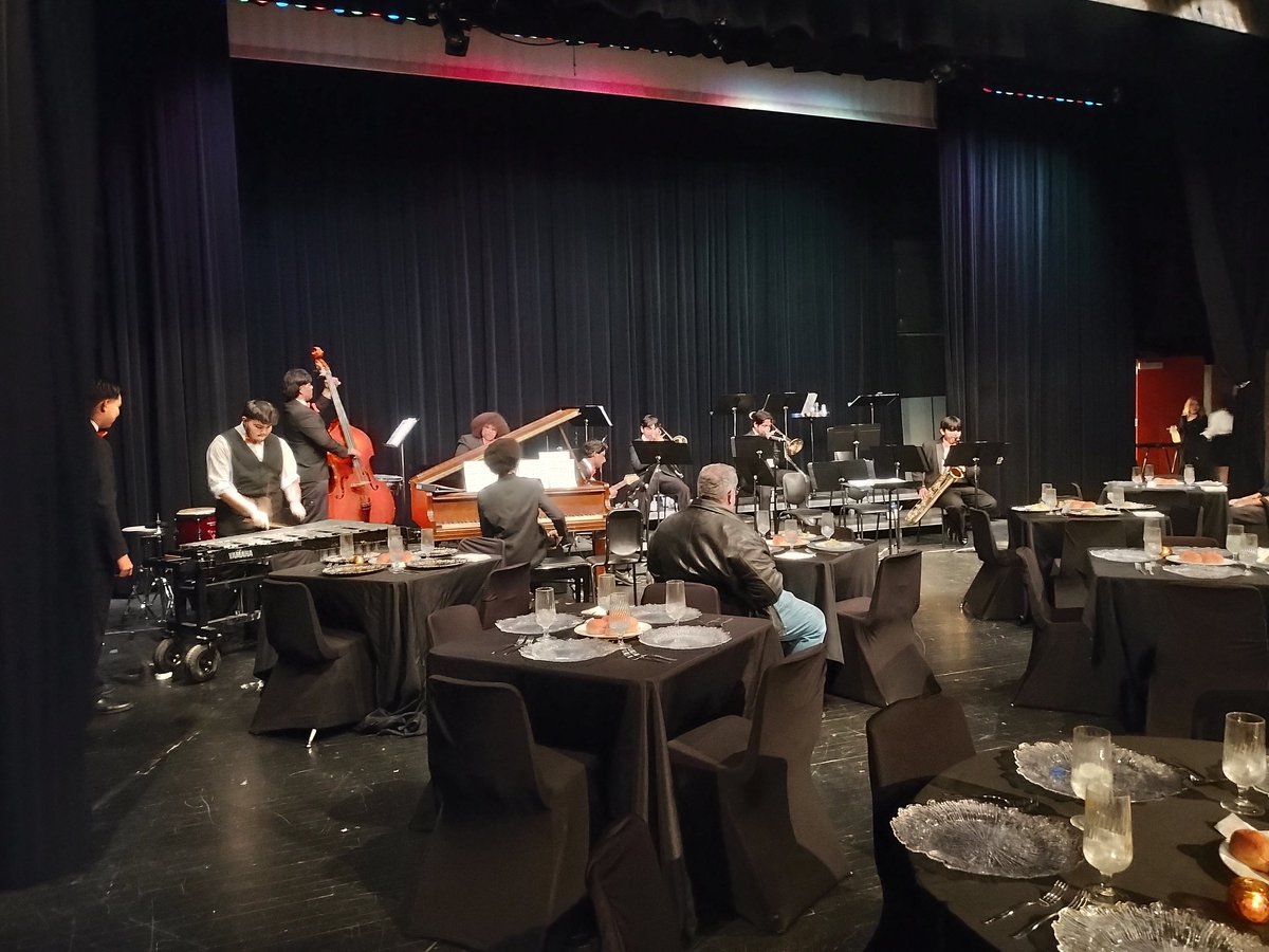 We had a blast at the 2nd annual Chaparral Jazz Club with the fabulous Chef Betters!