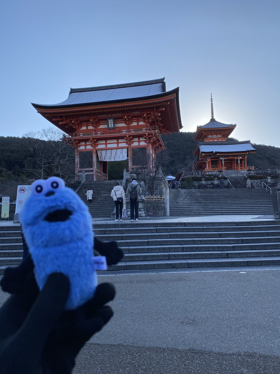 寒すぎて音ゲー手袋を頼りにしている