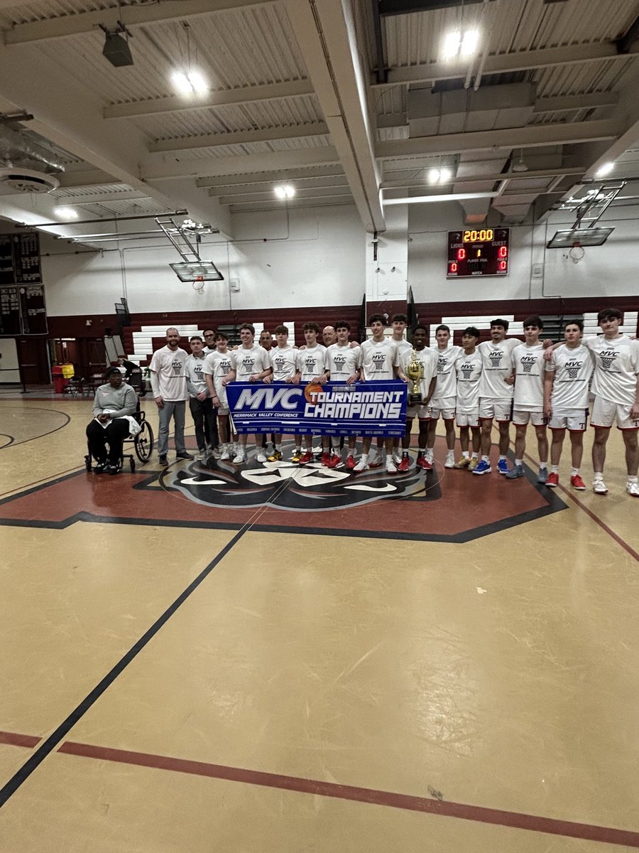 Congrats to Redmen Boys Basketball on winning the Inaugural MVC Cup 👏🏻👏🏻👏🏻